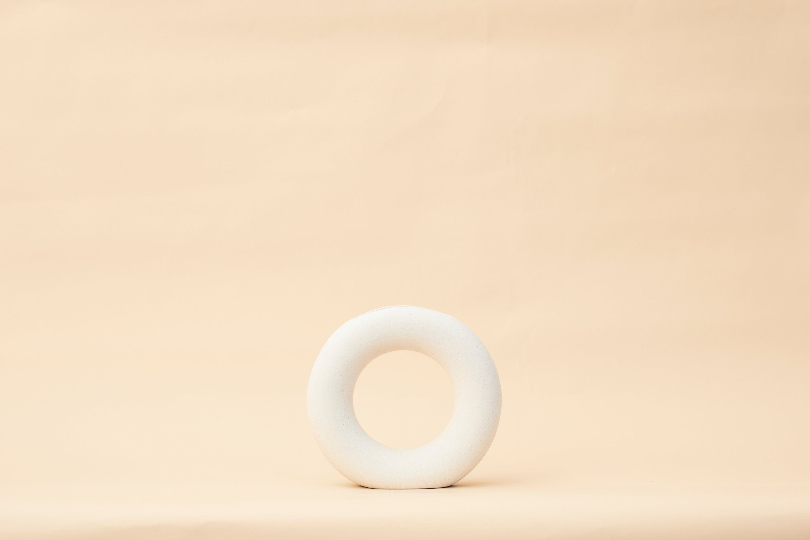 Pullen and Co Olivia - Smooth O-Shape Vase (6743438459051)