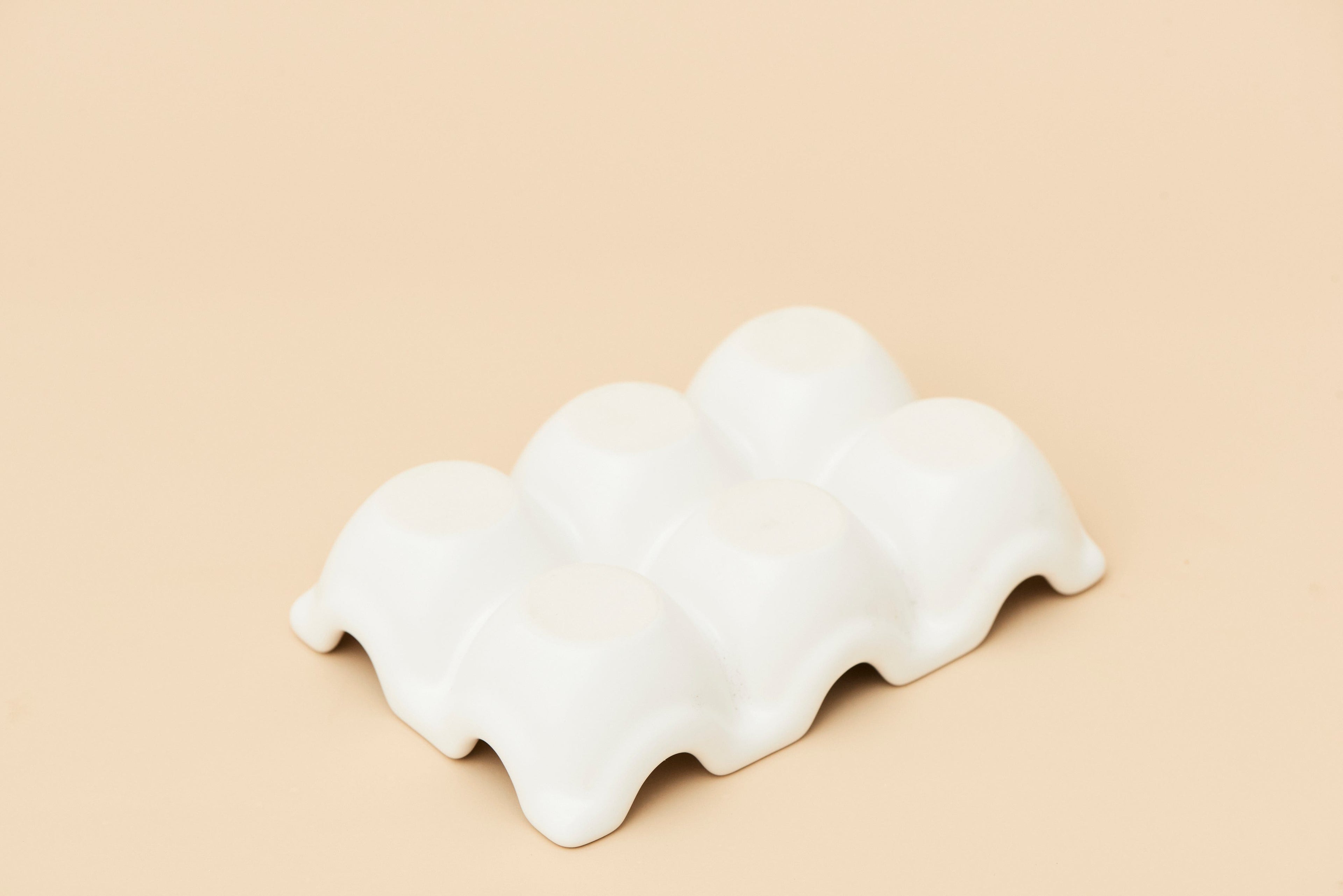 Pullen and Co Kitchen Organizers Ceramic Egg Holder (7641534398635)