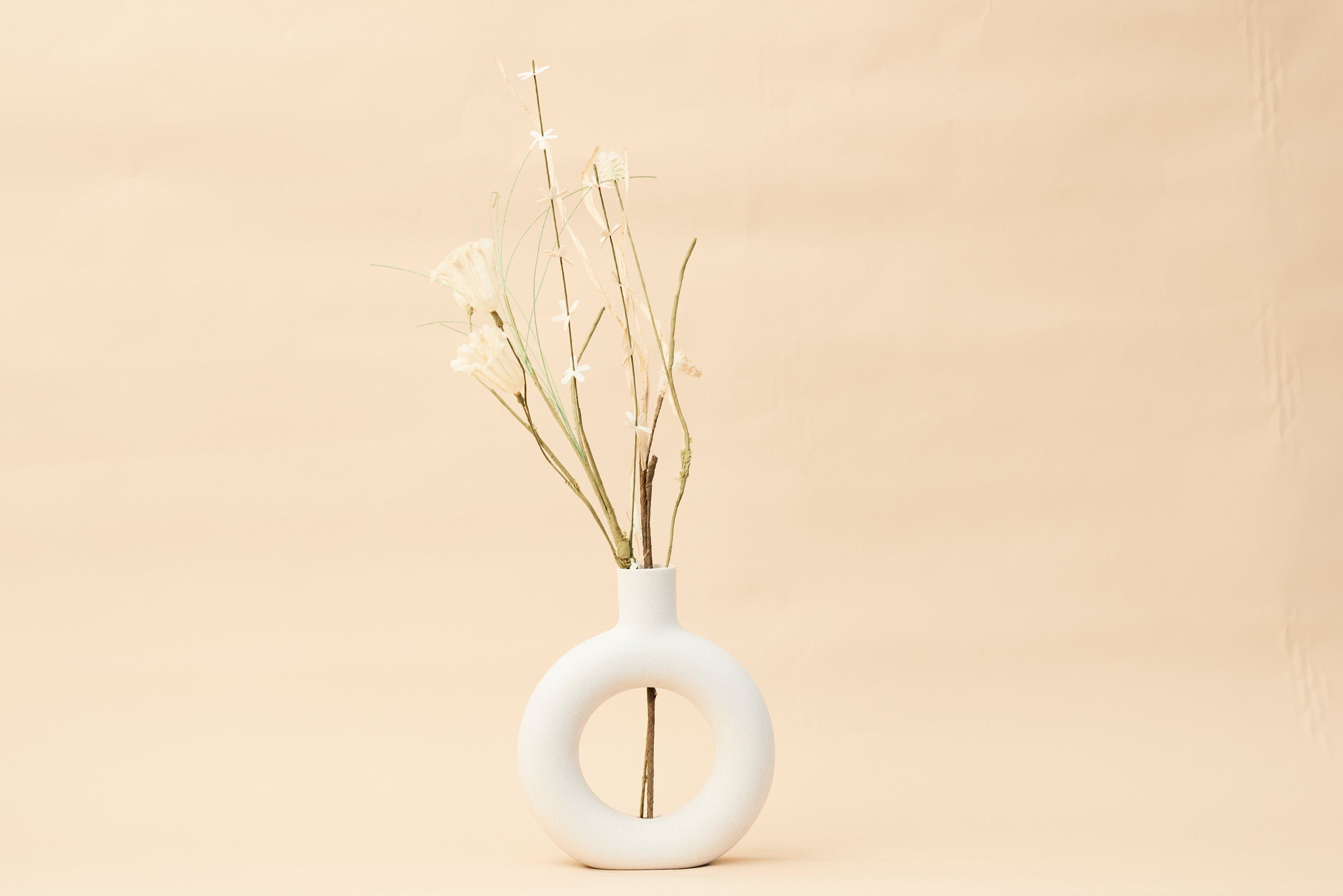Pullen and Co Rosane - Smooth O-Shape Vase (6743434690731)